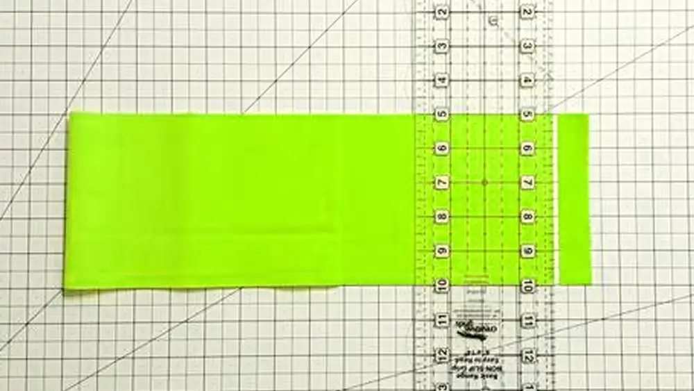 how to cut fabric strip for quilting