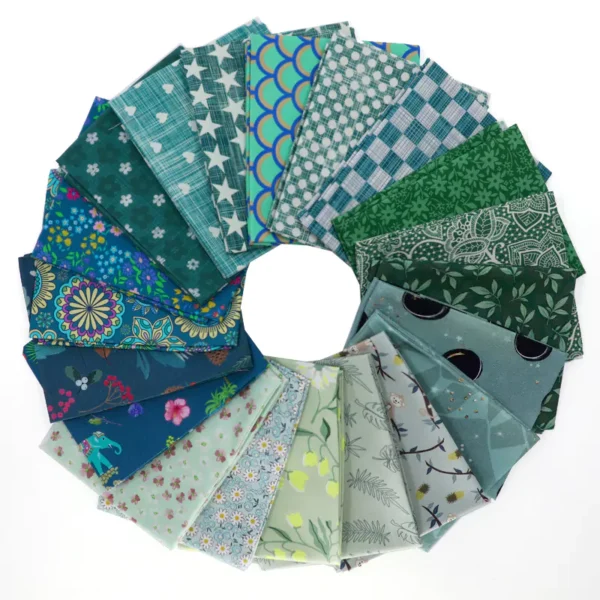 20 pcs Printed Green Fat Quarter