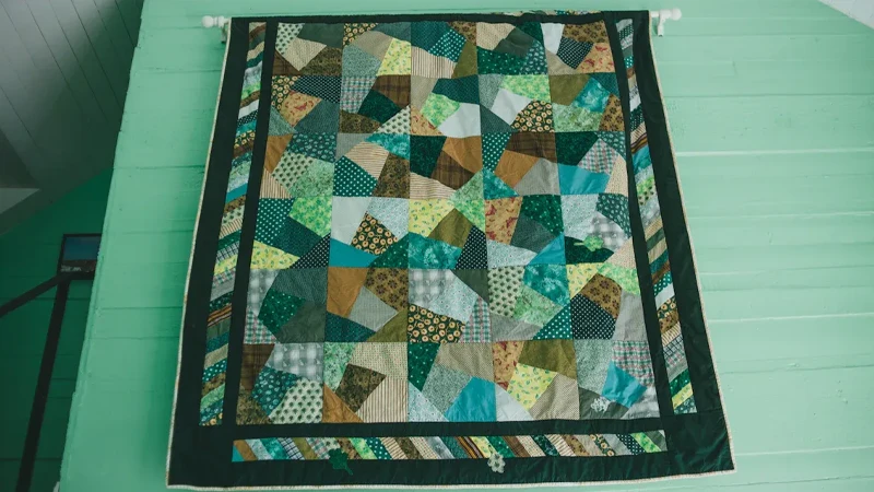 What is a Patchwork Quilt Complete Guide 2024