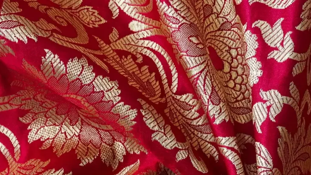 what is brocade fabric