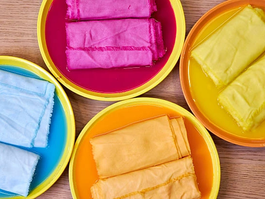 How Do I Dye Nylon Fabric