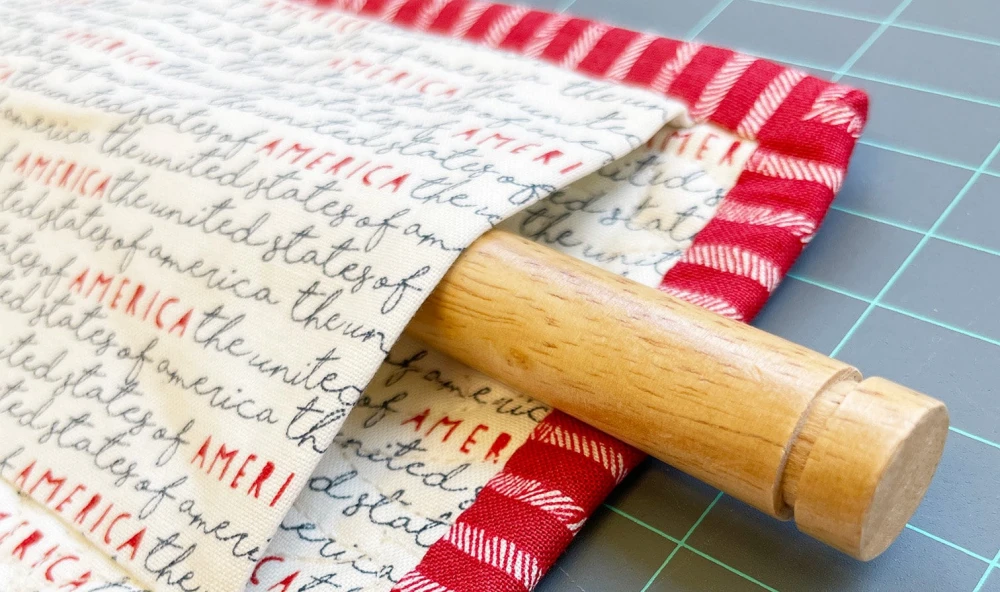 how to make a quilt sleeve for hanging