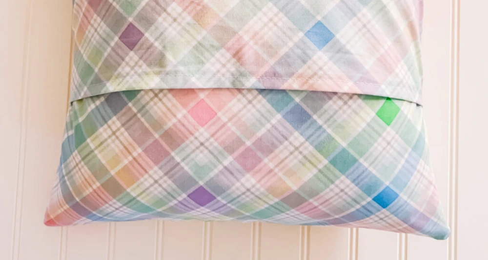 envelope back quilted pillow