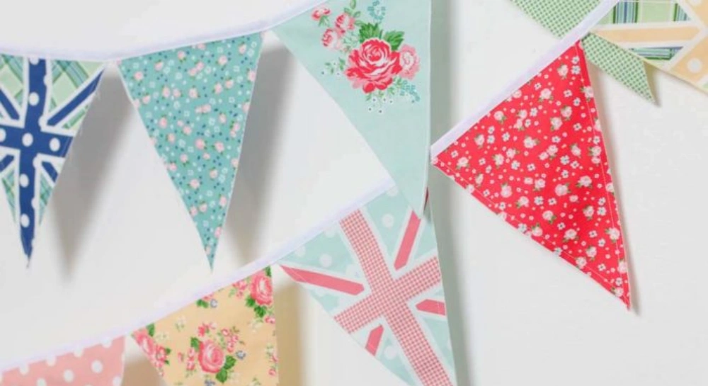 make a flag bunting