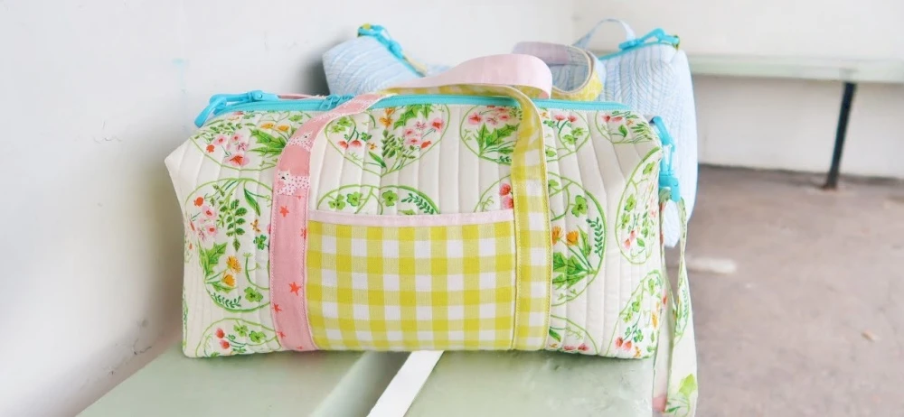 quilted duffle bag assembling panels