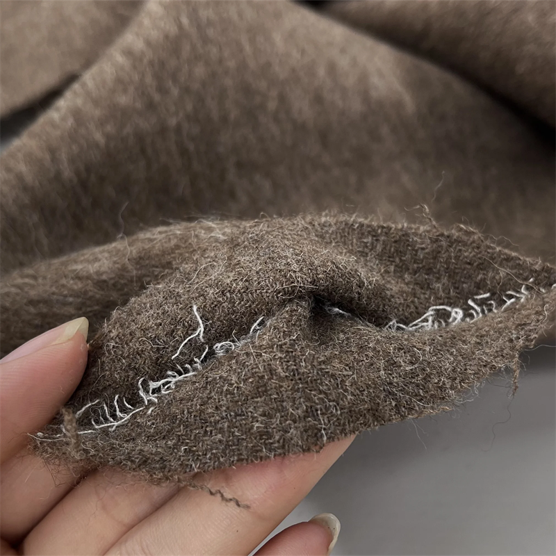 Brown Double Layer Thickened Cashmere Wool Material Fabric 副本 Brown Double Layer Thickened Cashmere Wool Material Fabric 副本